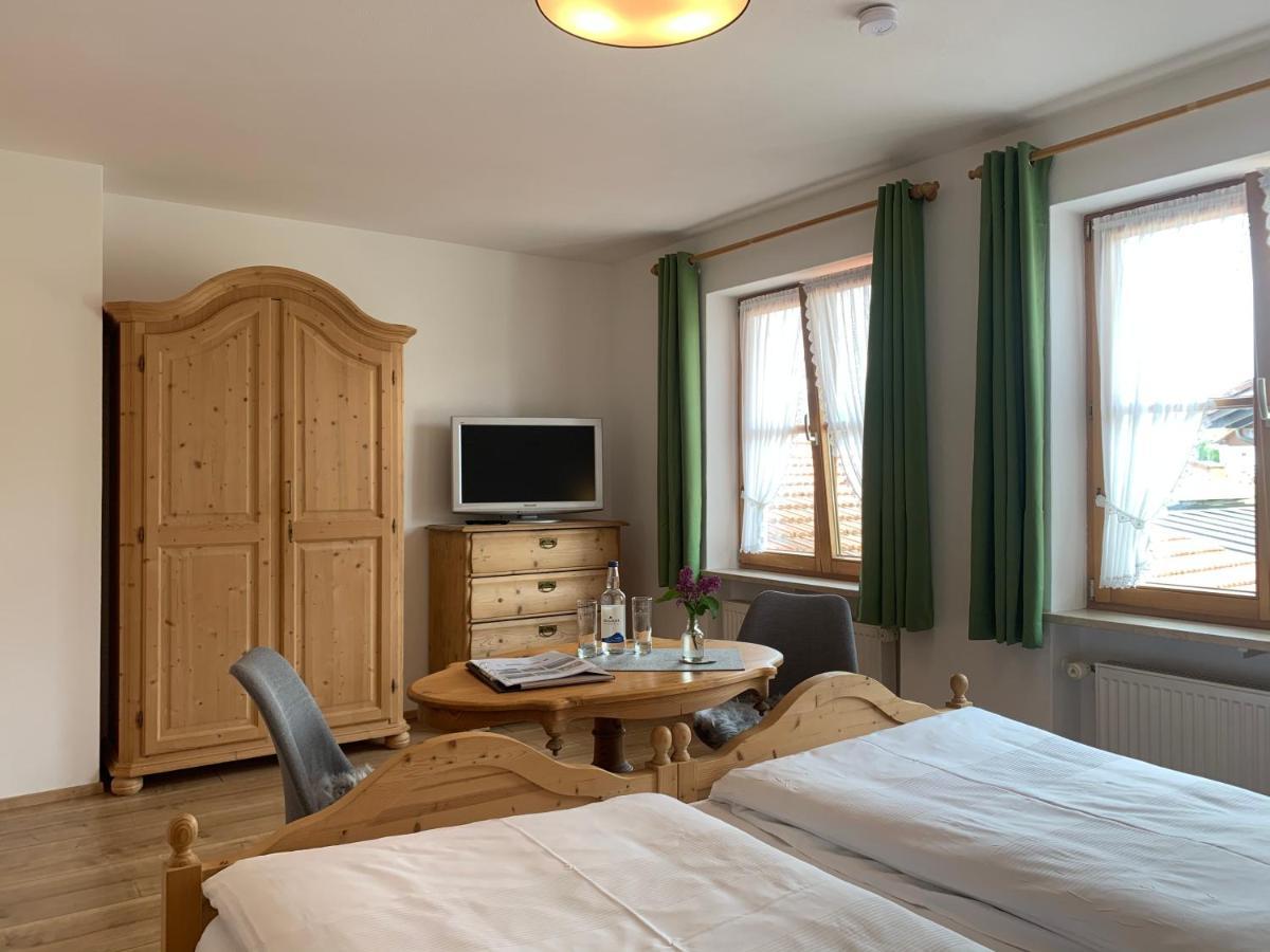 Gaestehaus "Zur Schmiede" Wertach Dış mekan fotoğraf